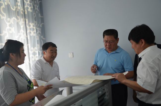 省經信委、區經信局領導一行到華紡考察